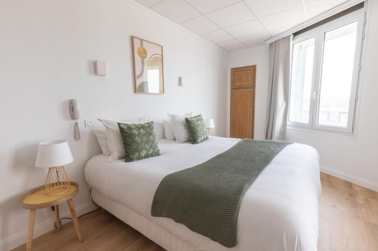 Porte Mars Gare Centre Hotel